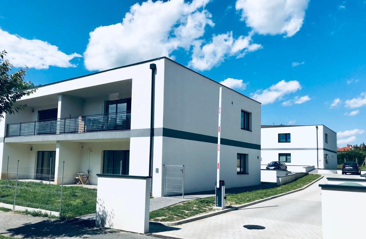 Apartman 001 Bük Buitenkant foto